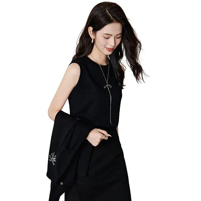 晚白 亲肤不扎肤高弹力轻薄透气含羊毛针织背心 女款