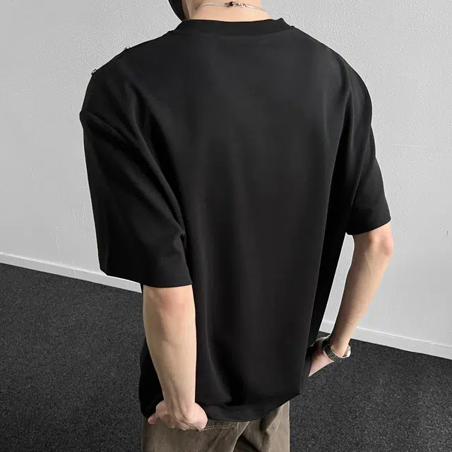 YATSI T