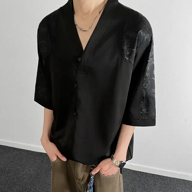 YATSI T