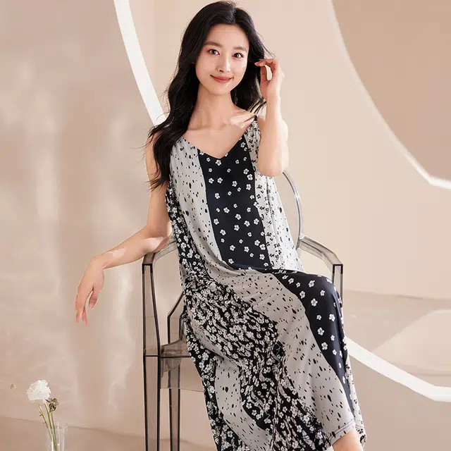 俏佳人 带胸垫套头吊带休闲慵懒风无袖舒适可外穿透气垂感亲肤家居服睡裙 女款