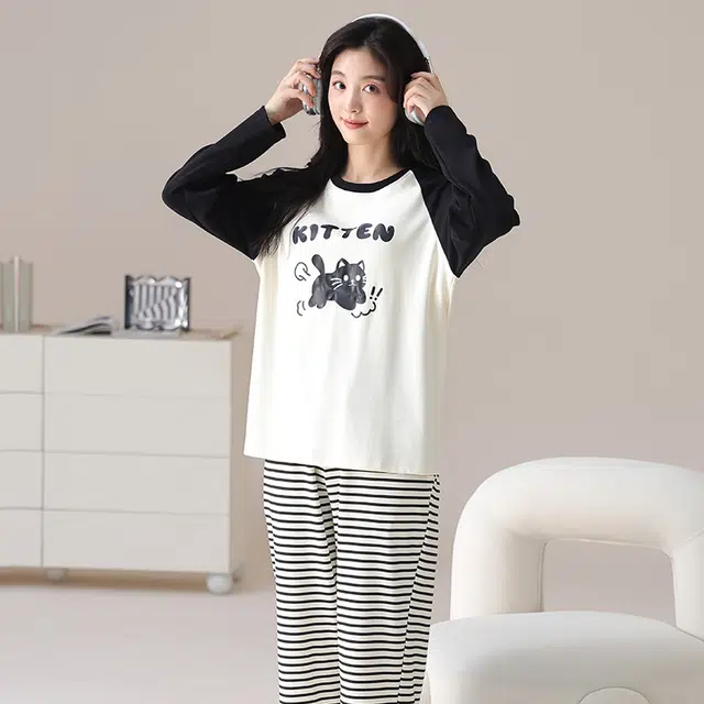 俏佳人 纯棉基础圆领套头拼色卡通条纹休闲宽松舒适亲肤透气长袖长裤可外穿家居服睡衣套装 女款