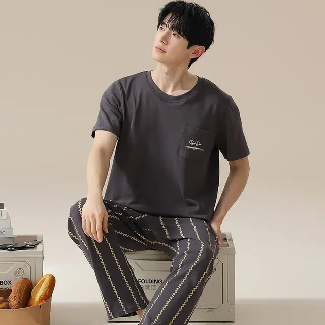 俏佳人 韩版简约柔软亲肤基础休闲短袖长裤慵懒家居服睡衣套装 男款