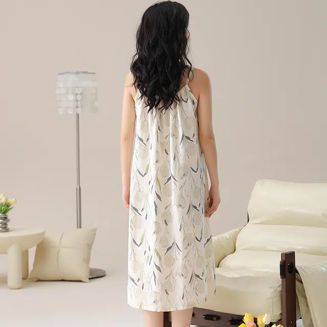 俏佳人 带胸垫透气舒适休闲慵懒吊带家居服柔软亲肤无袖睡裙 女款