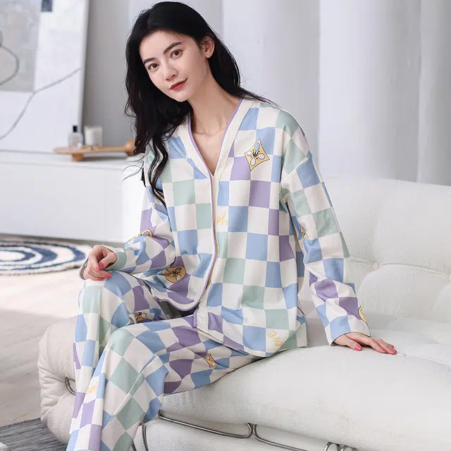 俏佳人 亲肤透气柔软舒适吸湿排汗开衫长袖长裤睡衣套装 女款 图片色