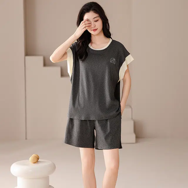 俏佳人 带胸垫舒适运动风可外穿短袖透气家居服垂感亲肤套头休闲睡衣套装 女款