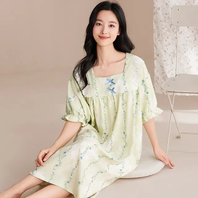 俏佳人 带胸垫短袖韩版舒适可外穿透气亲肤家居服睡裙 女款