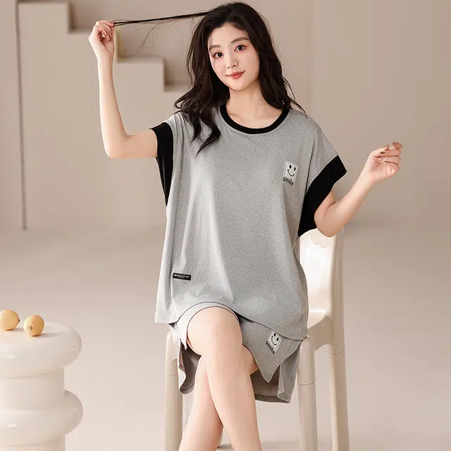 俏佳人 带胸垫套头休闲舒适运动风可外穿短袖透气家居服垂感亲肤睡衣套装 女款