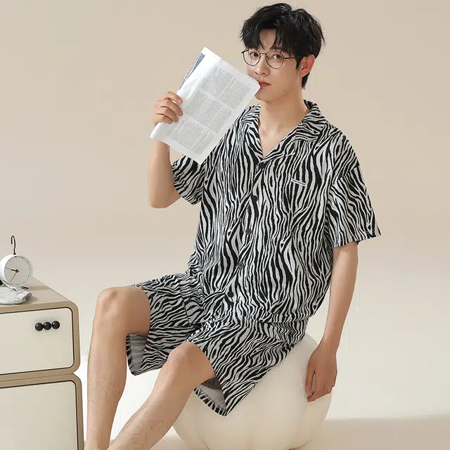 俏佳人 柔软亲肤斑马纹休闲开衫慵懒宽松短袖短裤家居服睡衣套装 男款