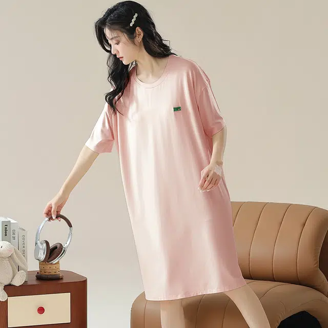俏佳人 带胸垫短袖垂感柔软亲肤透气纯色休闲慵懒简约家居服睡裙 女款