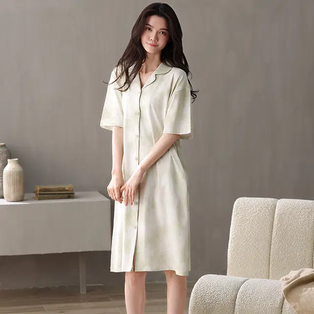 俏佳人 纯棉亲肤透气柔软基础翻领休闲短袖慵懒家居服睡裙 女款
