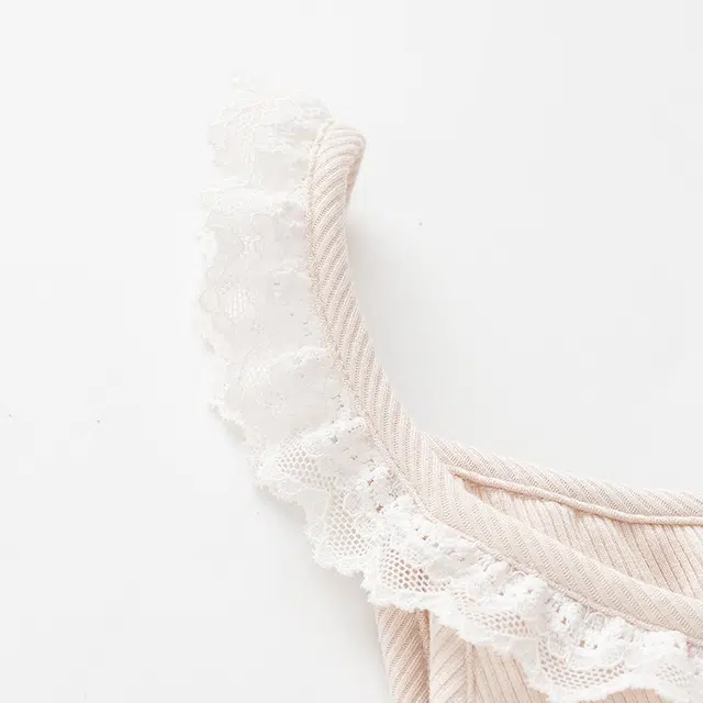 俏佳人 纯欲风蕾丝拼接高级感小吊带外套长裤三件套带胸垫亲肤舒适可外穿家居服睡衣套装 女款