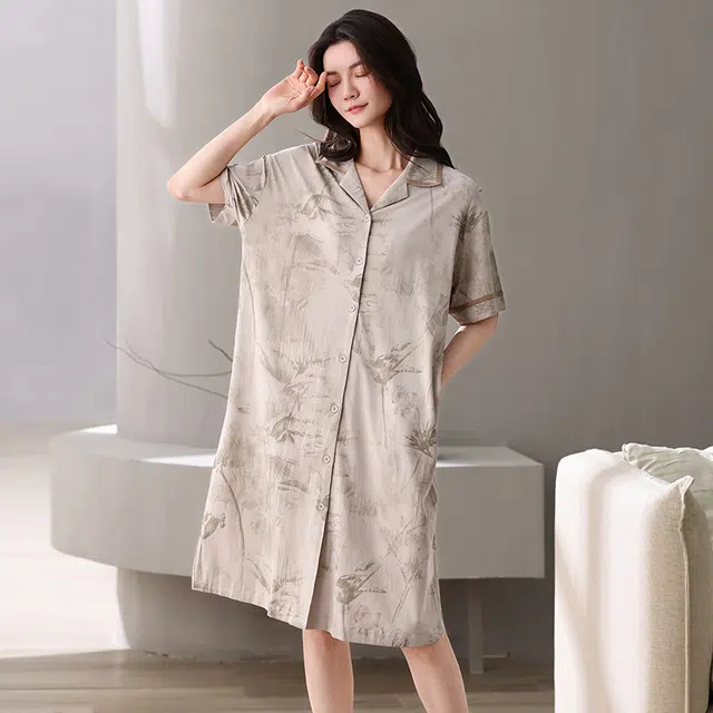俏佳人 柔软亲肤纯棉透气基础翻领休闲短袖慵懒家居服睡裙 女款