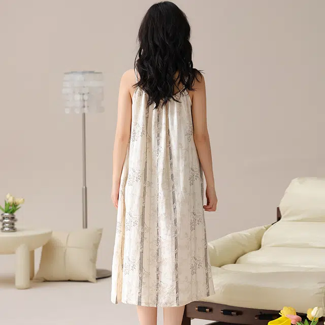 俏佳人 休闲舒适带胸垫透气慵懒吊带家居服柔软亲肤无袖睡裙 女款