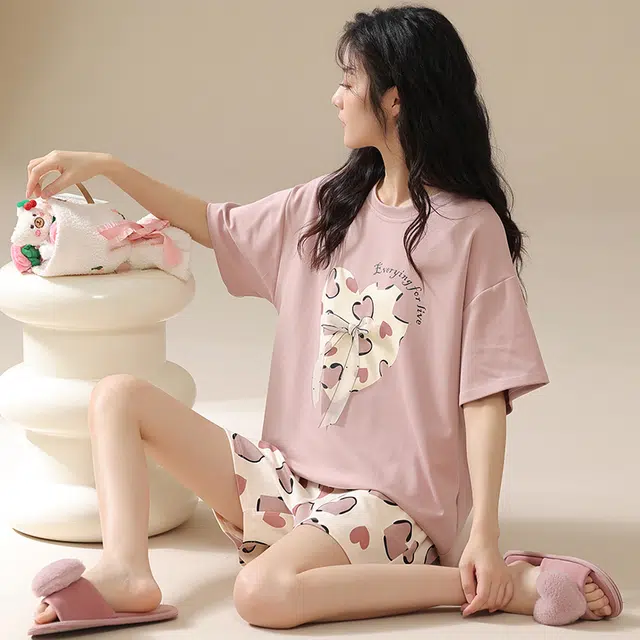 俏佳人 柔软亲肤休闲可外穿套头短袖短裤慵懒家居服睡衣套装 女款