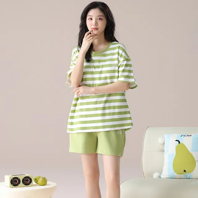 俏佳人 纯棉圆领条纹带胸垫套头舒适透气慵懒休闲可外穿短袖短裤家居服睡衣套装 女款