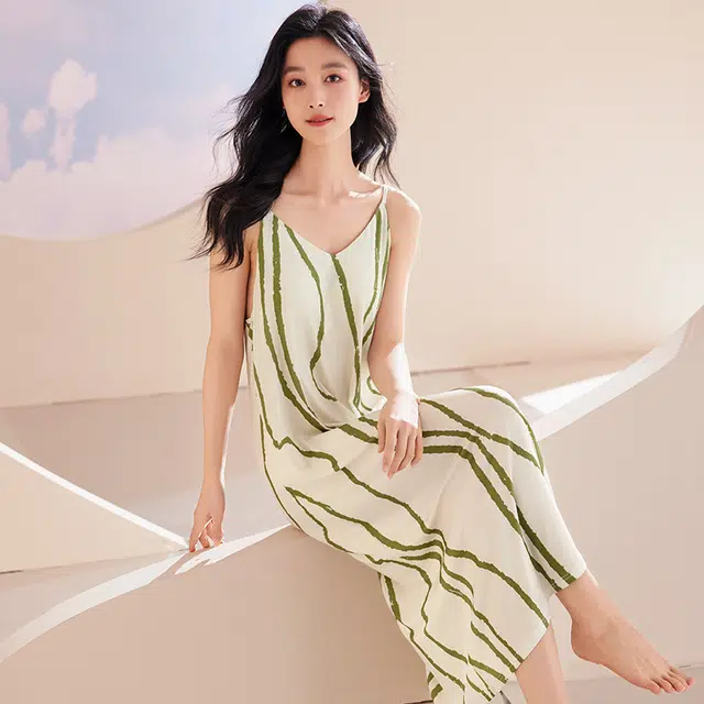 俏佳人 带胸垫套头无袖慵懒风舒适可外穿透气垂感亲肤家居服吊带休闲睡裙 女款