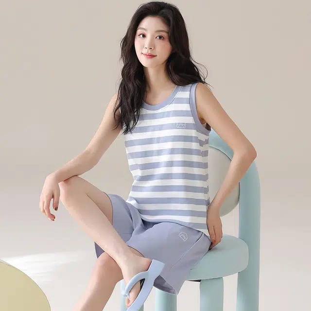 俏佳人 韩版简约休闲带胸垫条纹舒适透气可外穿家居服睡衣套装 女款