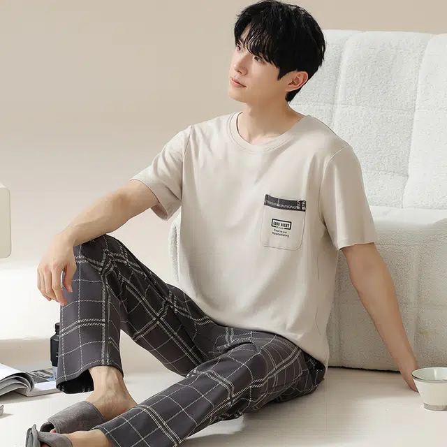 俏佳人 柔软亲肤格子条纹休闲短袖长裤慵懒家居服睡衣套装 男款