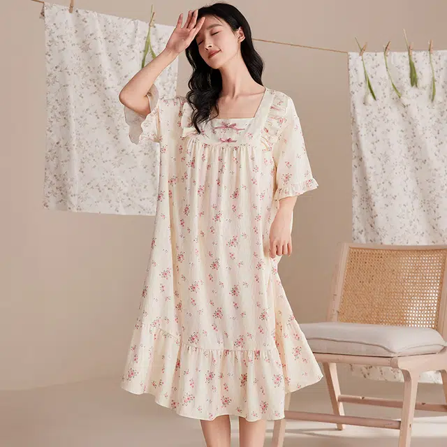 俏佳人 带胸垫舒适透气亲肤短袖可外穿家居服睡裙 女款