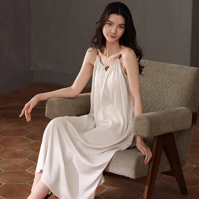 俏佳人 带胸垫高级感凉感休闲舒适透气无袖吊带家居服睡裙 女款