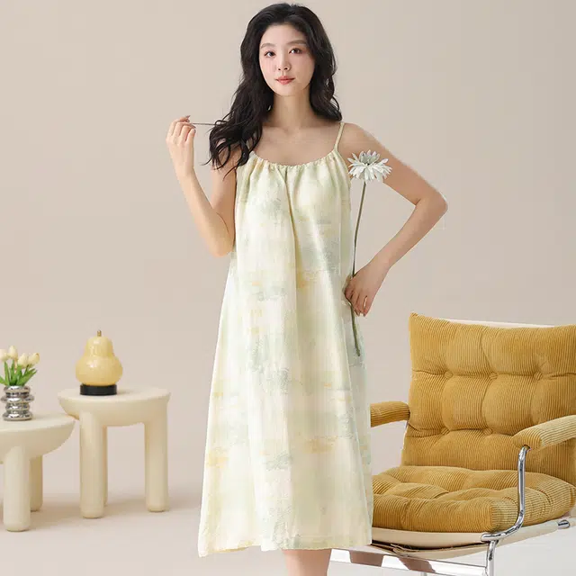 俏佳人 带胸垫舒适透气休闲慵懒吊带家居服柔软亲肤无袖睡裙 女款