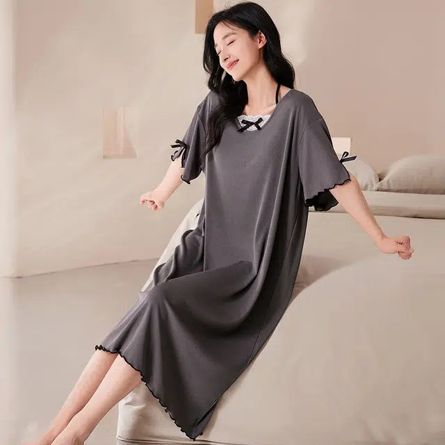 俏佳人 带胸垫设计感短袖套头休闲慵懒风舒适可外穿透气垂感亲肤家居服睡裙 女款