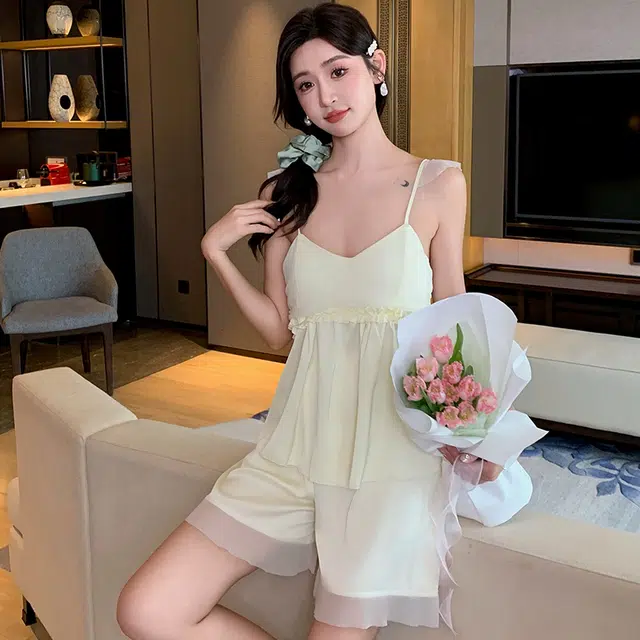 俏佳人 性感蕾丝带胸垫无袖吊带凉感透气亲肤纯色家居服睡衣套装 女款