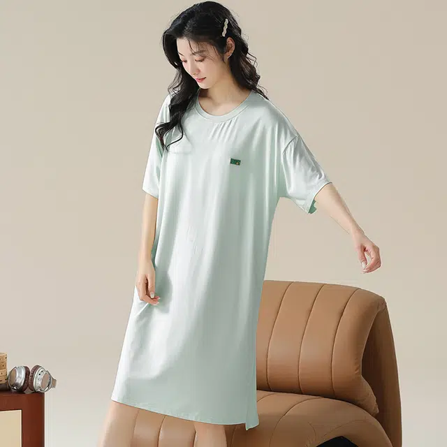 俏佳人 带胸垫垂感柔软亲肤透气纯色休闲慵懒短袖家居服睡裙 女款