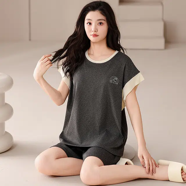 俏佳人 带胸垫舒适运动风可外穿短袖透气家居服垂感亲肤套头休闲睡衣套装 女款