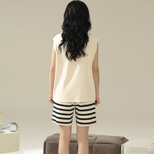 俏佳人 柔软亲肤休闲可外穿套头背心短裤慵懒宽松家居服睡衣套装 女款