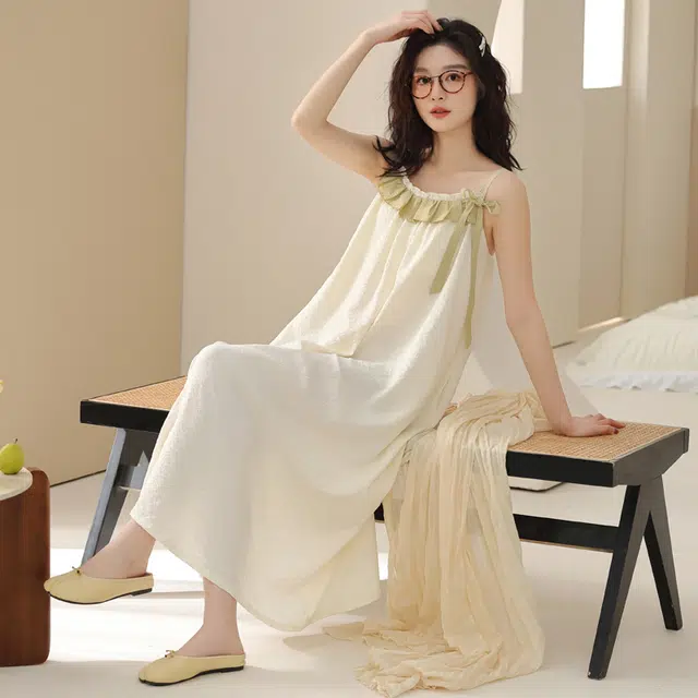 俏佳人 休闲慵懒设计感舒适带胸垫透气吊带柔软亲肤无袖家居服睡裙 女款