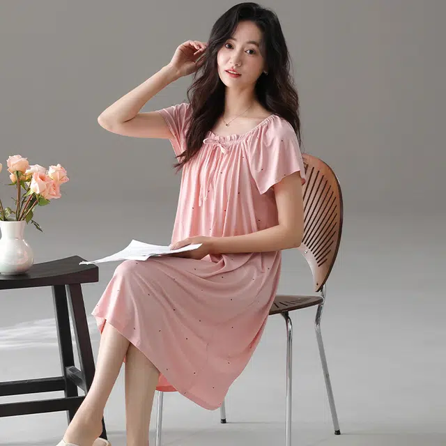 俏佳人 垂感柔软亲肤休闲可外穿家居服舒适透气短袖睡裙 女款