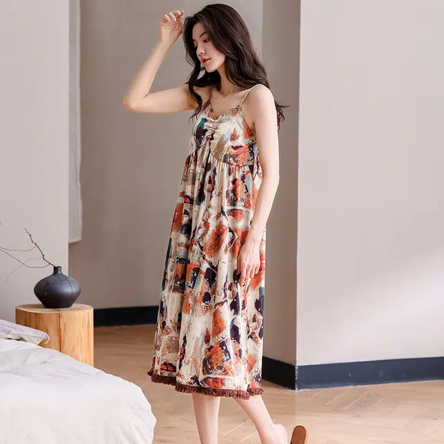 俏佳人 带胸垫高级感凉感复古印花休闲舒适透气吊带无袖家居服睡裙 女款
