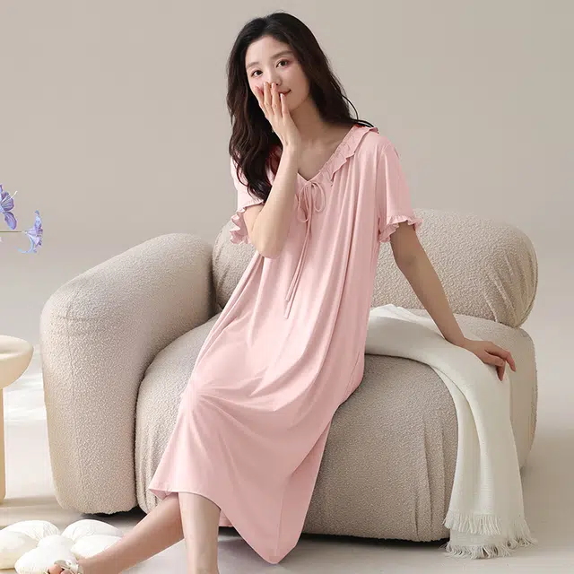 俏佳人 胸垫系列 可外穿垂感柔软亲肤休闲短袖家居服舒适透气睡裙 女款