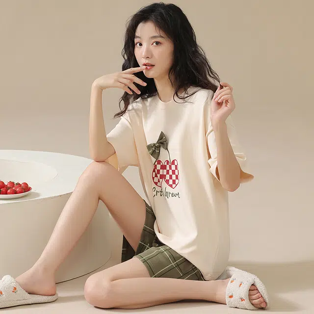 俏佳人 休闲可外穿套头柔软亲肤短袖短裤慵懒宽松家居服睡衣套装 女款