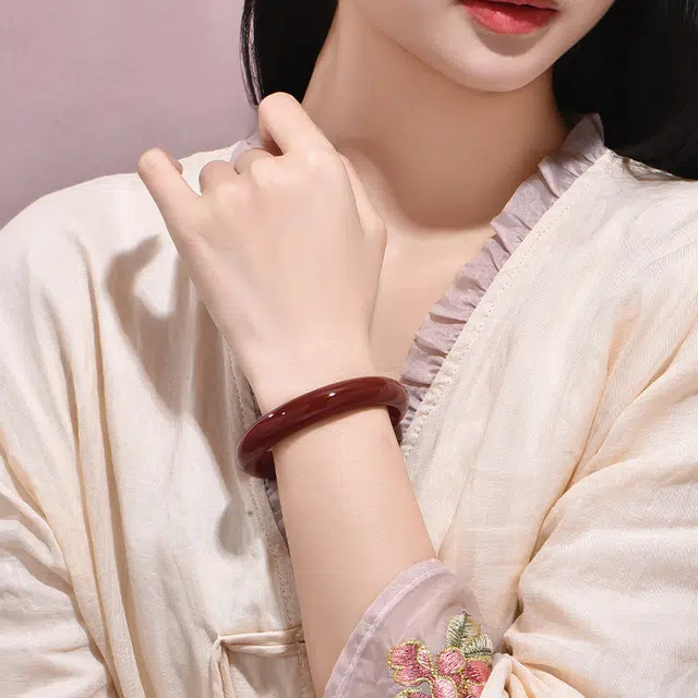 翡翠王朝 古风新中式汉服 国风小众设计轻奢 本命年古风淡雅温柔气质#好运 玛瑙 手镯 女款