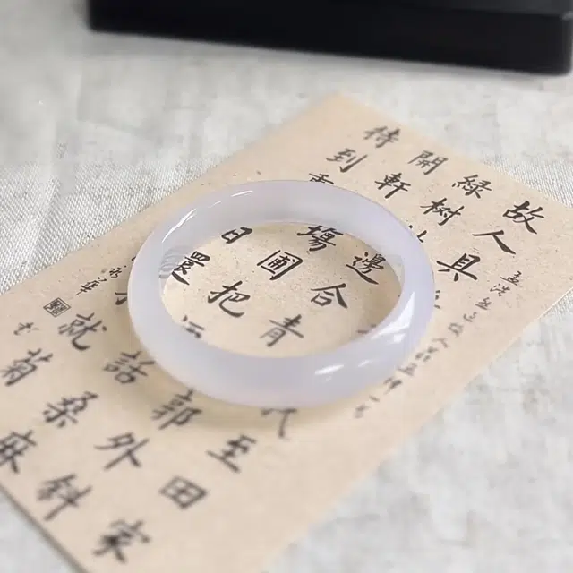 翡翠王朝 高光新中式白月光 国潮风古风清冷感玉镯汉服旗袍 玉髓 玉石手镯 女款