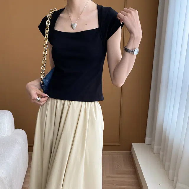 CHARM PICK T