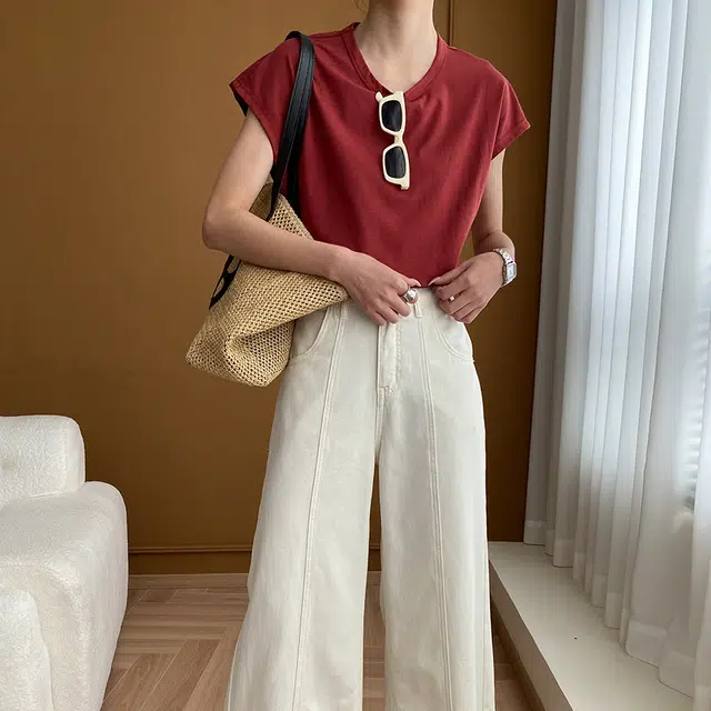 CHARM PICK T