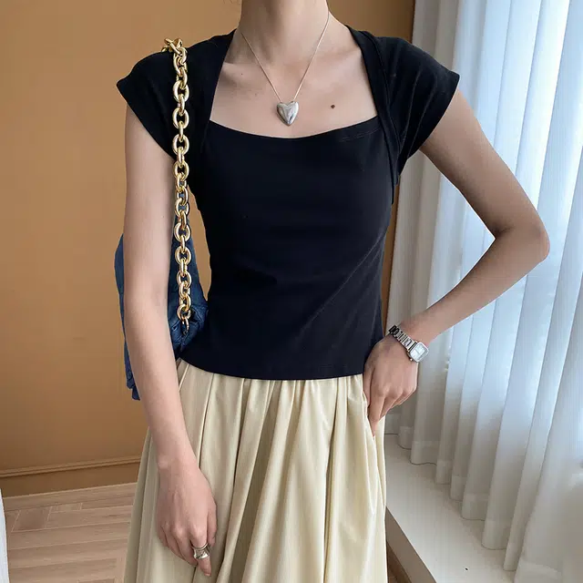 CHARM PICK T