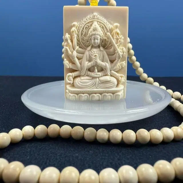 吉千年 【南普陀】冰河时代遗迹 纯手工雕刻 招财进宝 好运 转运 生肖属守护神 千手观音 猛犸 吊坠 男女同款情侣款