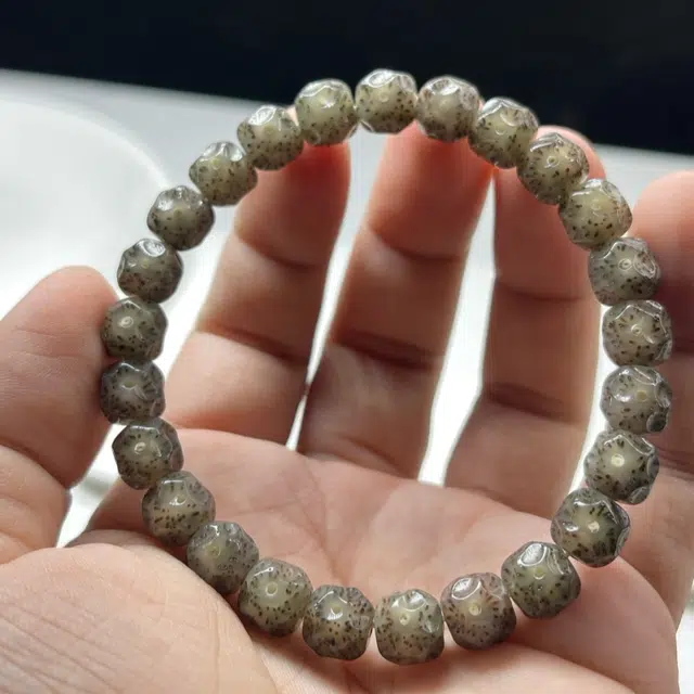 吉千年 【孤品+顶尖高货】新中式复古潮流风 好运 平安顺遂 招财进宝 全玉化无相 同枝果 星月菩提 珠串 男女同款情侣款