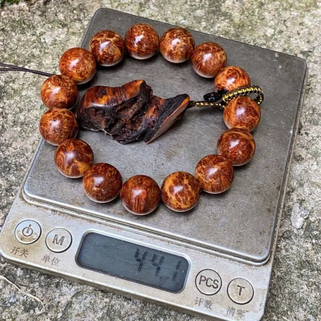 吉千年 【孤品】新中式复古潮流风 好运 平安顺遂 进宝 陈化变异瘤 崖柏 手串 男女同款情侣款