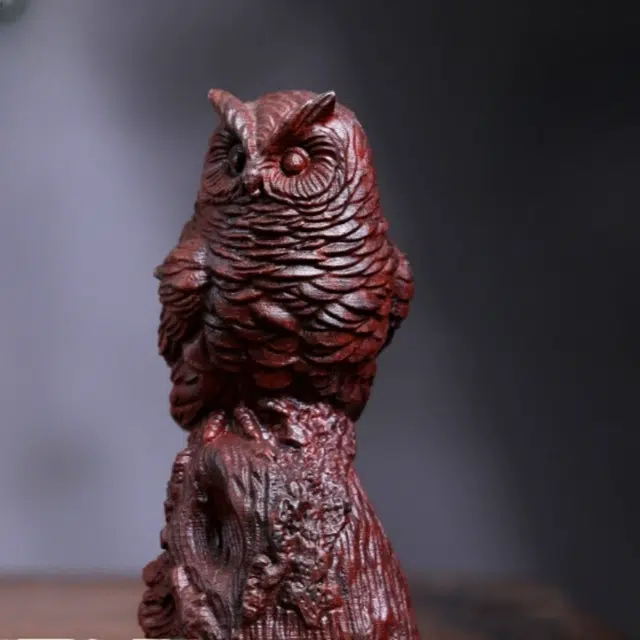 【顺丰包邮】 吉千年 新中式复古潮流风 好运 招财进宝 文玩摆件 猫头鹰 赞比亚 血檀 把件 男女同款情侣款