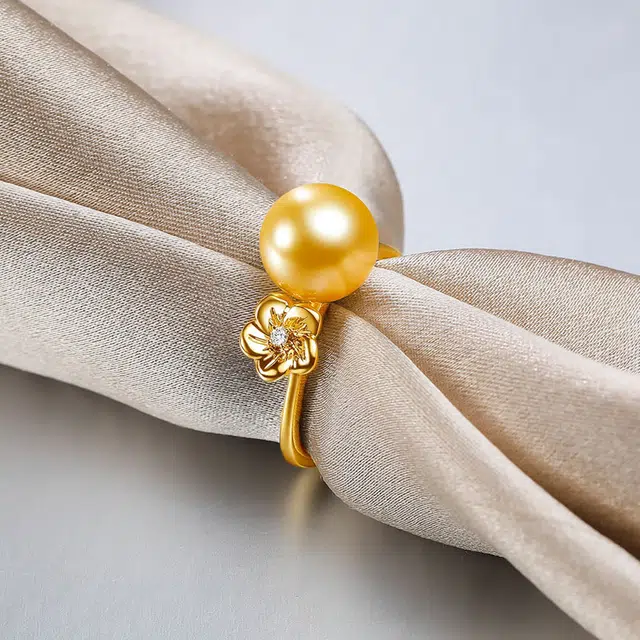 SANDYRILLA 18K