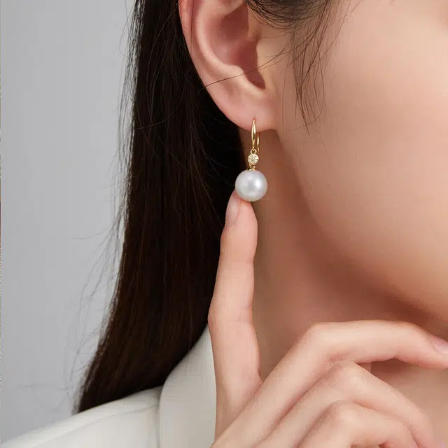SANDYRILLA 18K