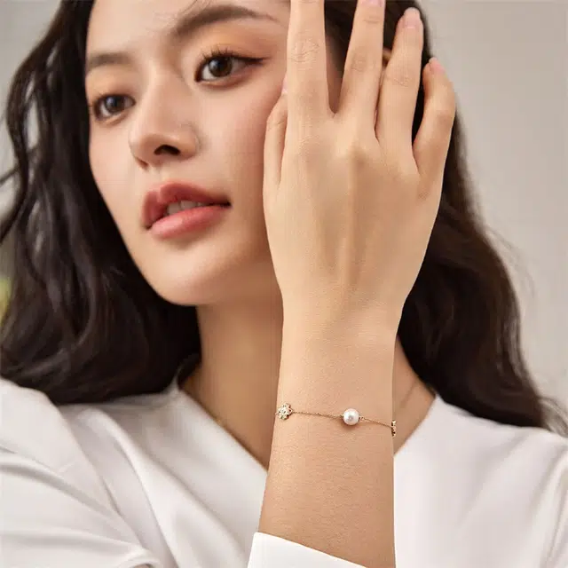 SANDYRILLA 18k