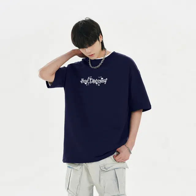DAREASY T