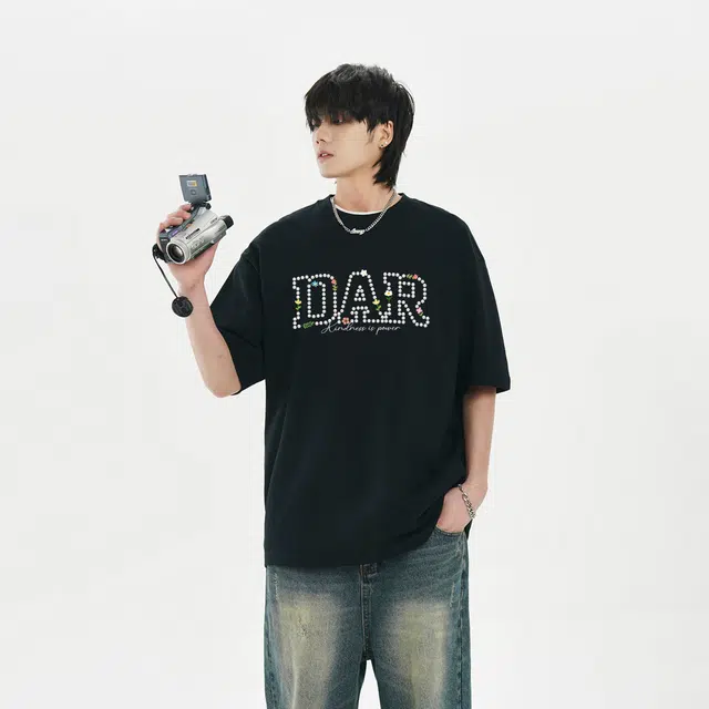 DAREASY T