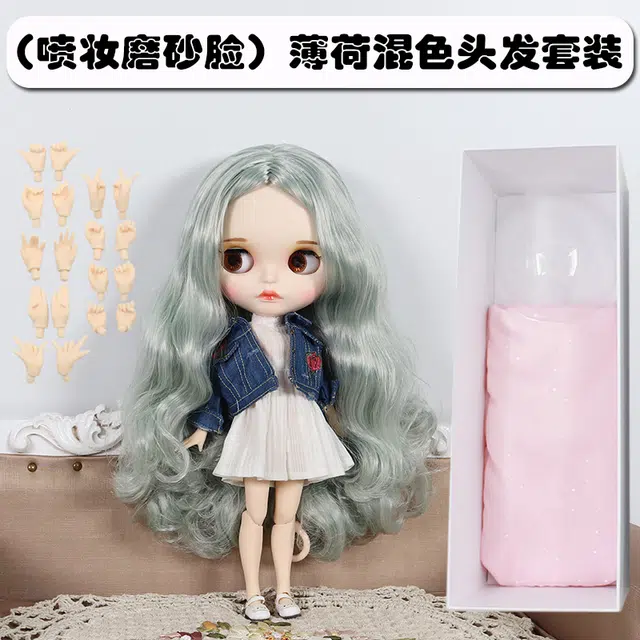 洋娃娃和小熊跳舞 可爱时尚换装人偶 创意精致 玩具